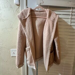 Pink super soft jacket with pockets and oversized hood